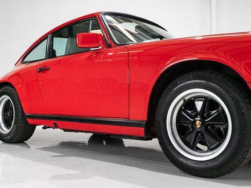 Used 1987 Porsche 911 Carrera image 21