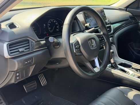 Used 2022 Honda Accord 1.5T Sport Special Edition image 11