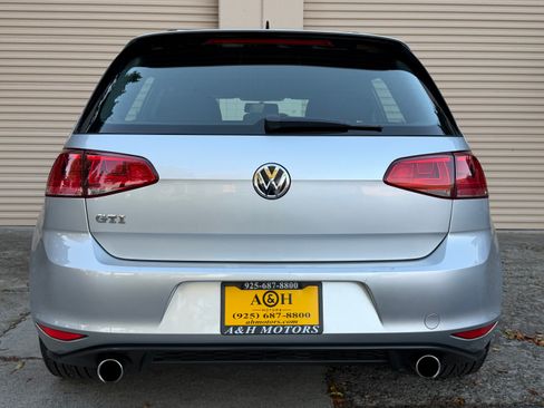 Used 2016 Volkswagen GTI image 5