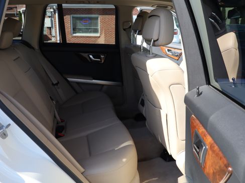 Used 2012 Mercedes-Benz GLK 350 image 15
