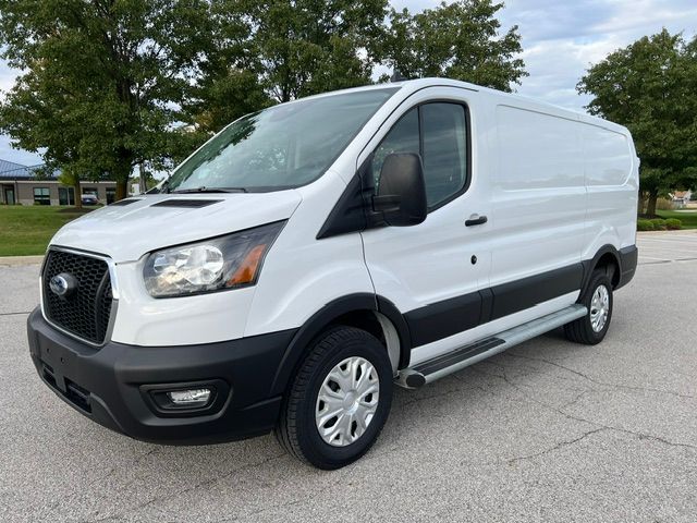 Used 2025 Ford Transit 250 Low Roof RWD image 1