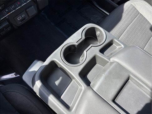 Used 2020 Chevrolet Silverado 1500 LT image 33