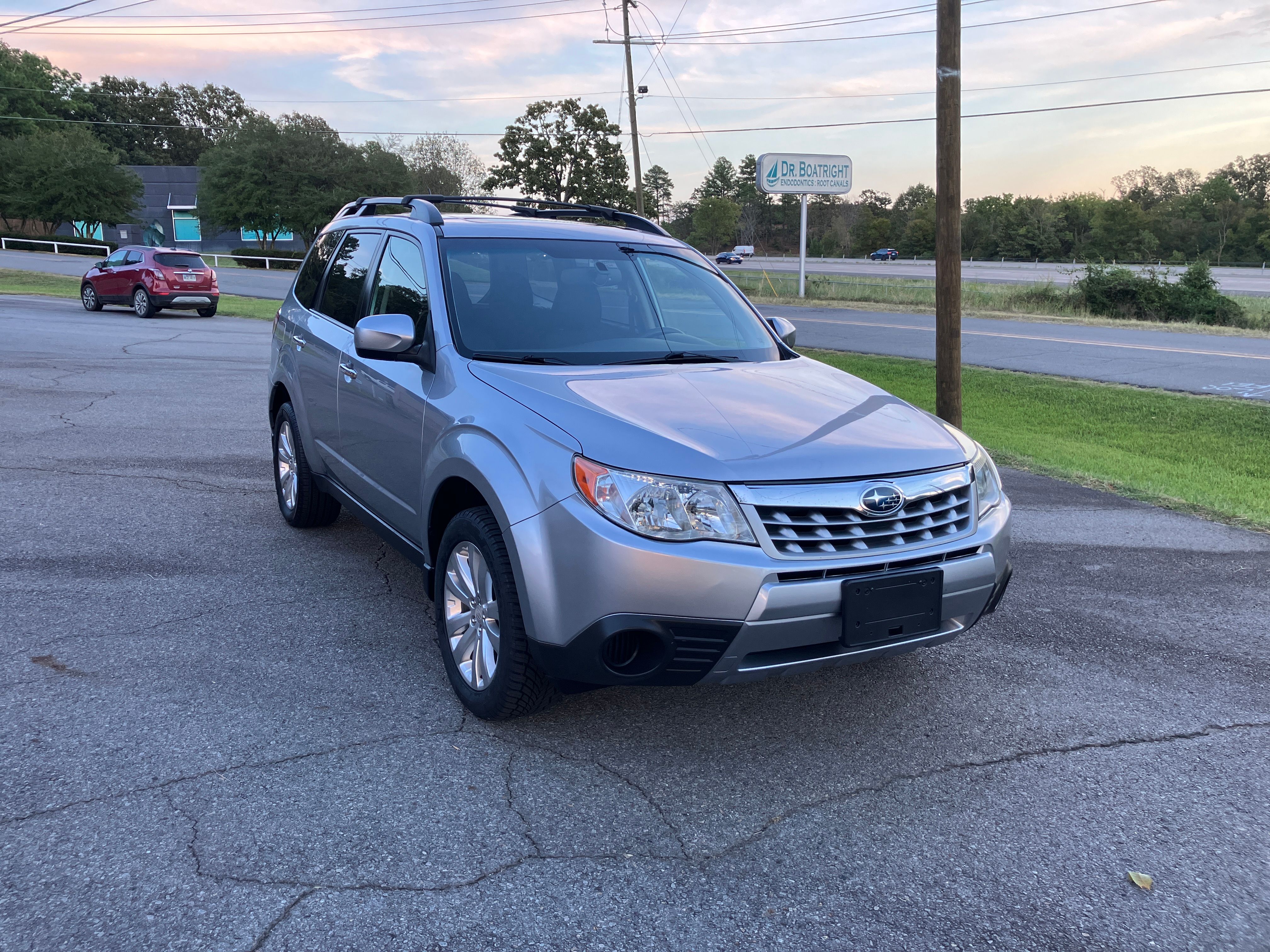 Used 2012 Subaru Forester 2.5X Premium AWD/4WD image 7