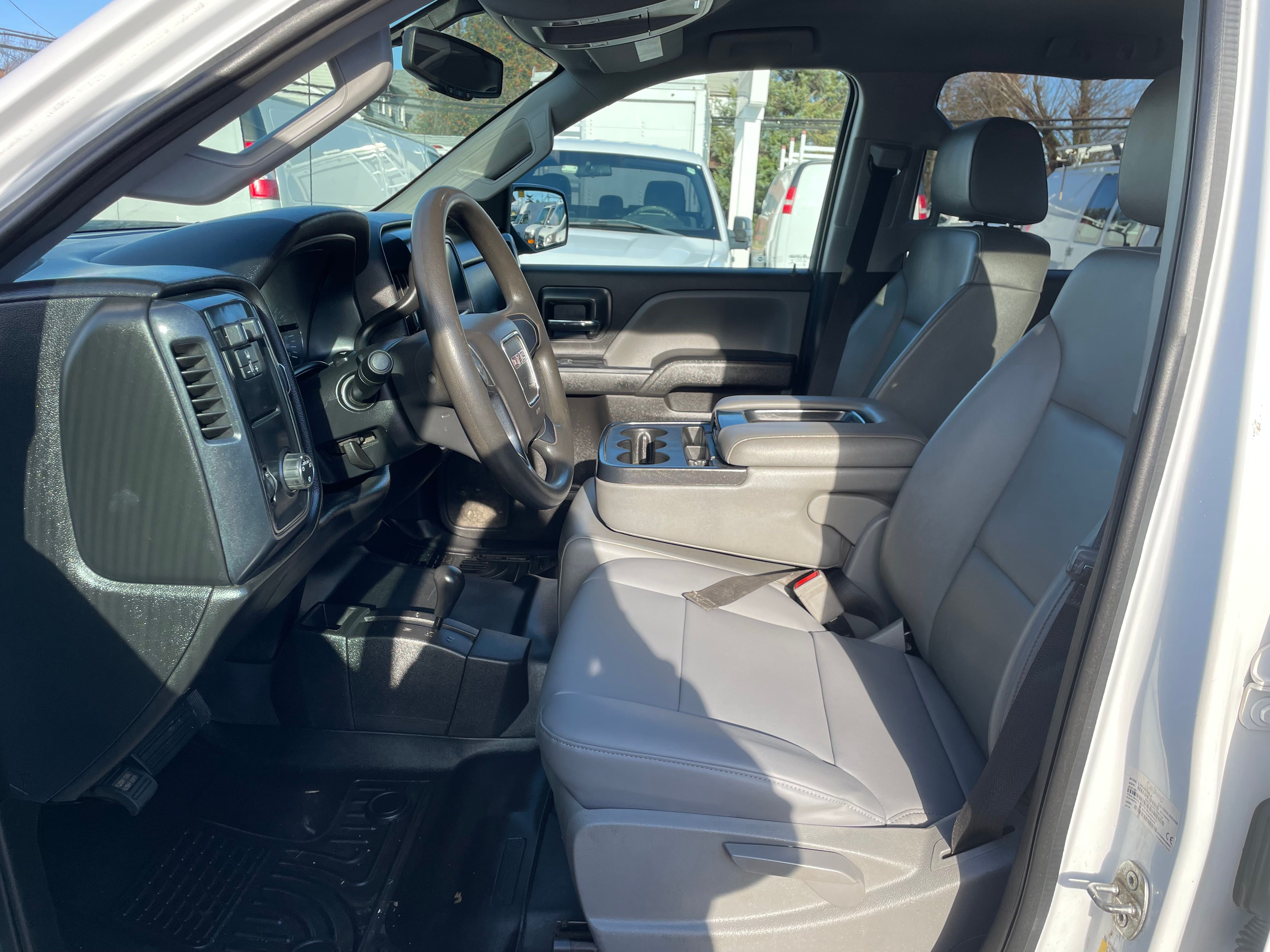Used 2019 GMC Sierra 2500 AWD/4WD image 8