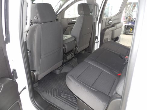 Used 2024 Chevrolet Silverado 1500 Custom Trail Boss image 22