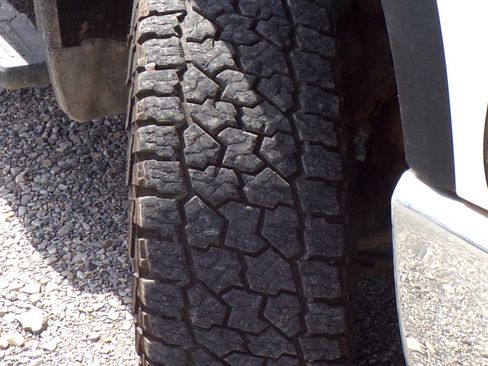 Used 2021 Chevrolet Silverado 2500 LT image 16