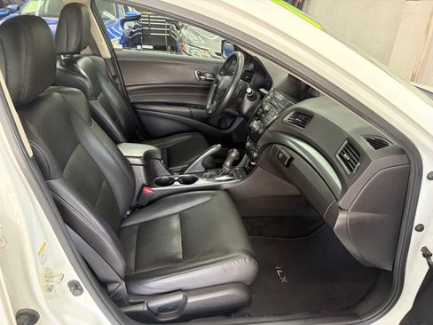Used 2014 Acura ILX w/ Premium Package FWD image 15