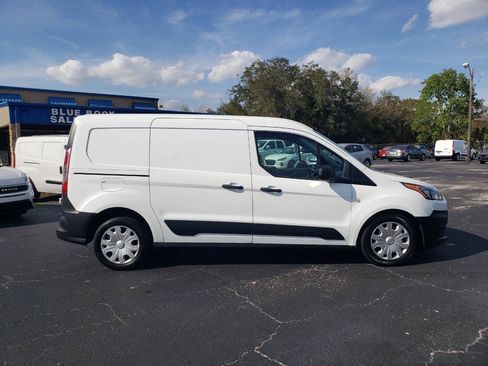 Used 2023 Ford Transit Connect XL image 5