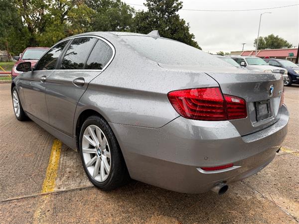 Used 2014 BMW 535i w/ Sport Package RWD image 2