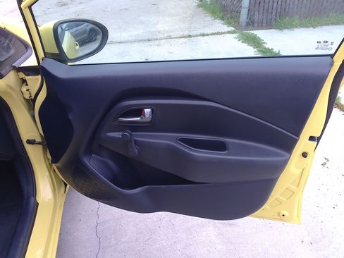 Used 2016 Kia Rio LX image 11