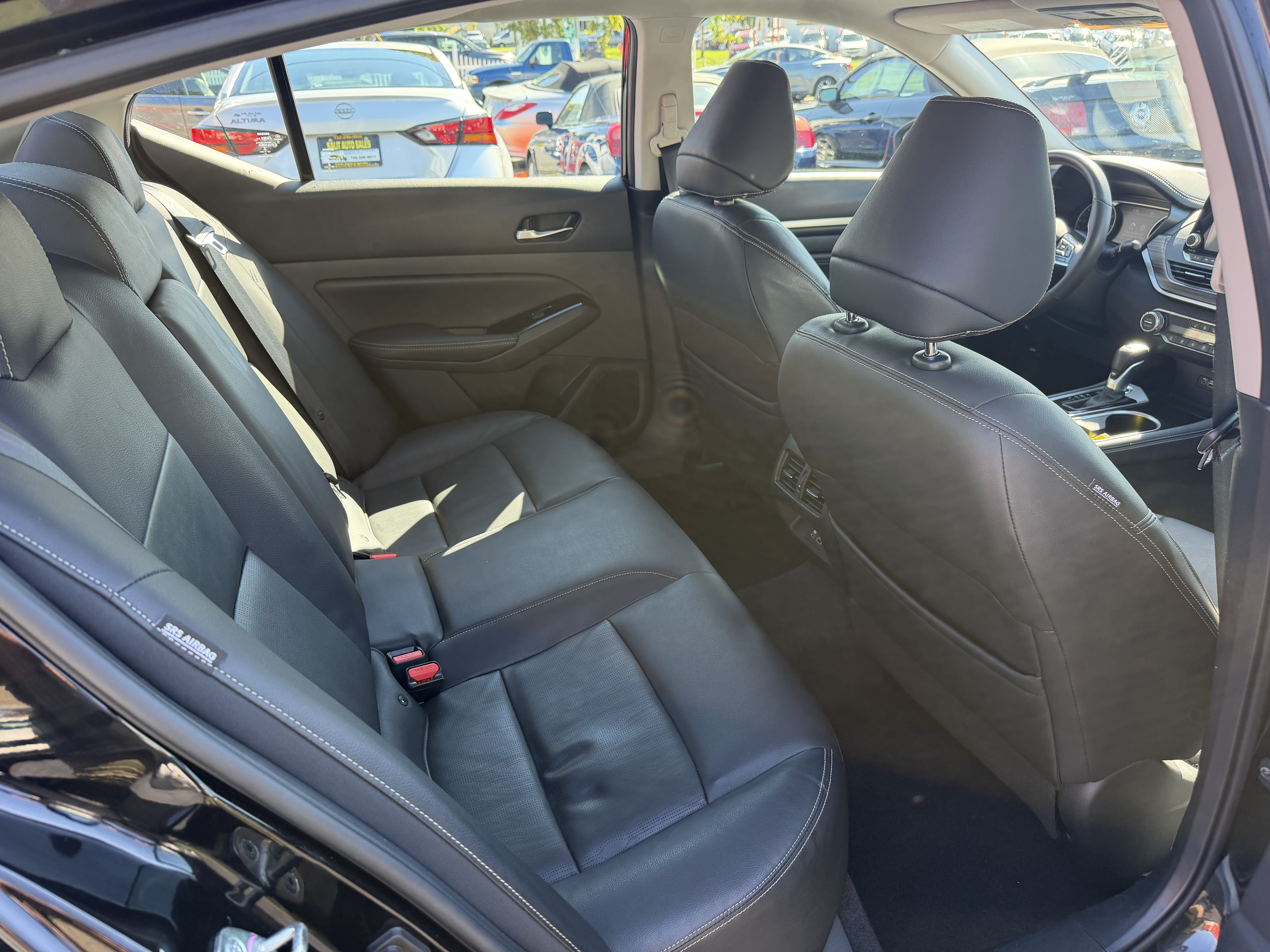 Used 2021 Nissan Altima 2.5 Platinum AWD image 23
