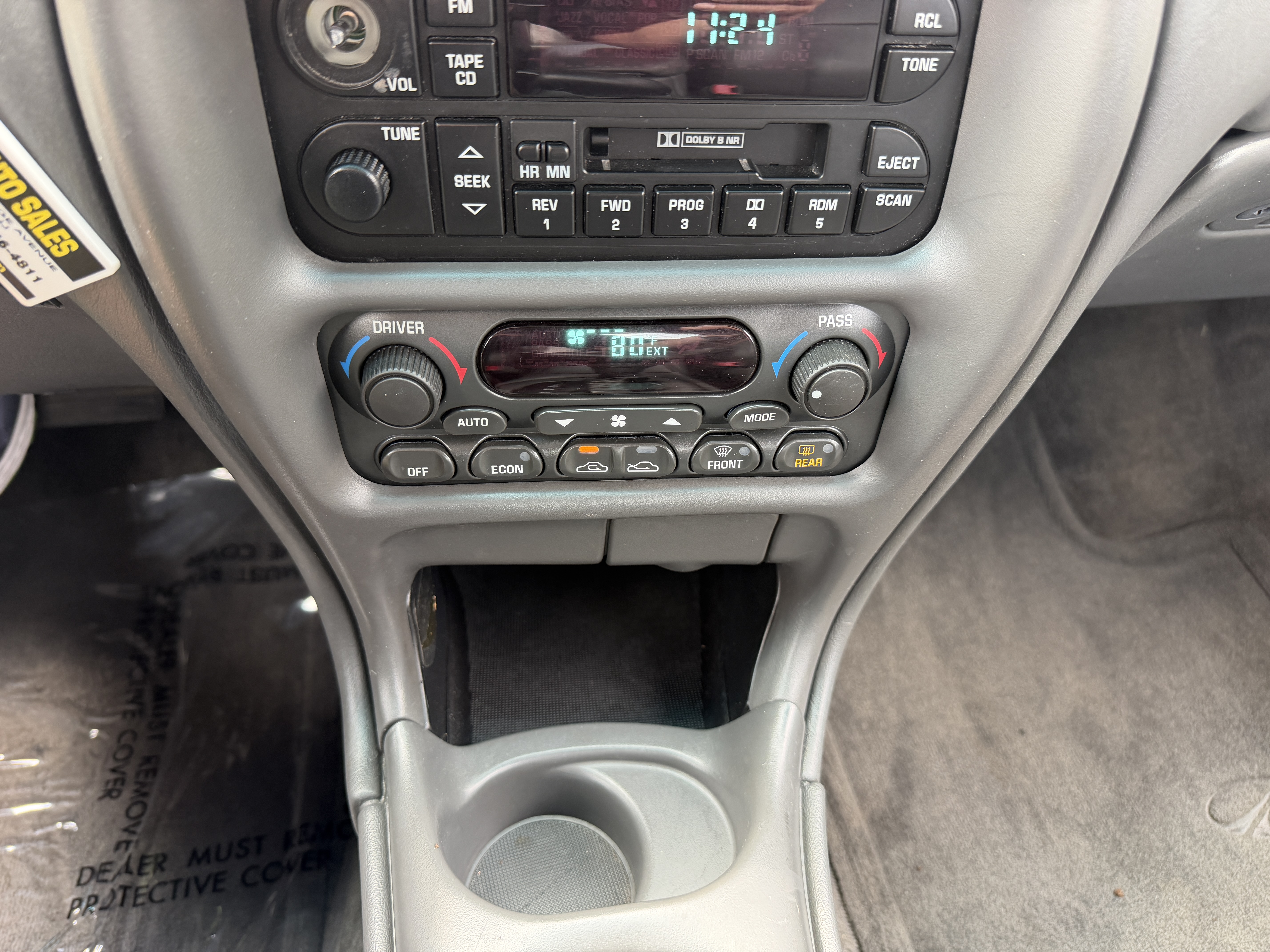 Used 2000 Oldsmobile Intrigue GL FWD image 9