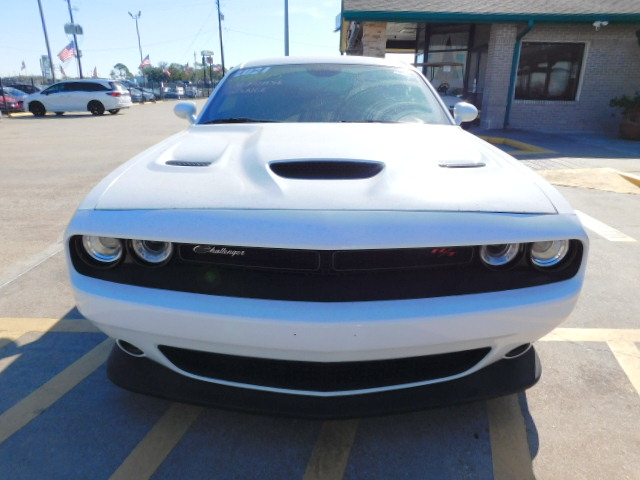Used 2021 Dodge Challenger R/T Scat Pack RWD image 3