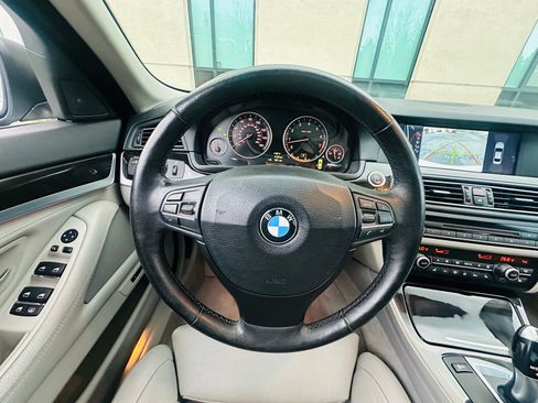 Used 2011 BMW 535i image 28