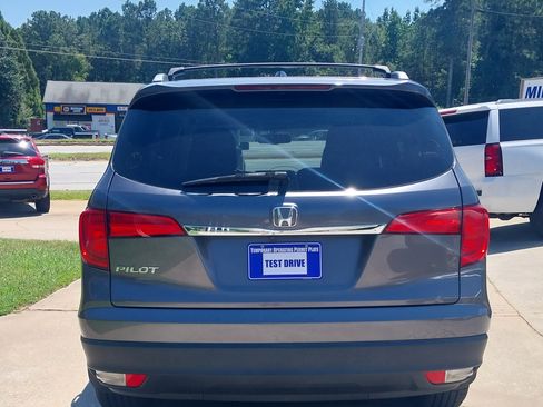 Used 2016 Honda Pilot FWD EX-L image 4