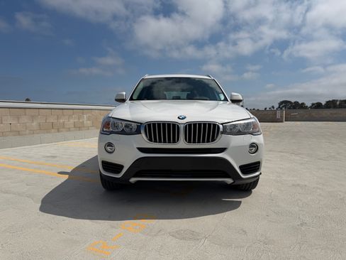 Used 2016 BMW X3 xDrive28i AWD/4WD image 9