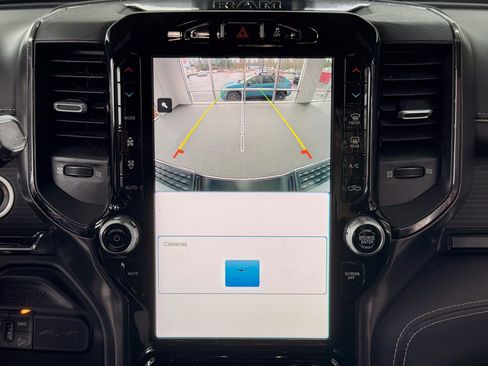 Used 2022 RAM 2500 Limited image 12