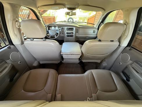 Used 2004 Dodge Ram 3500 Truck SLT image 19