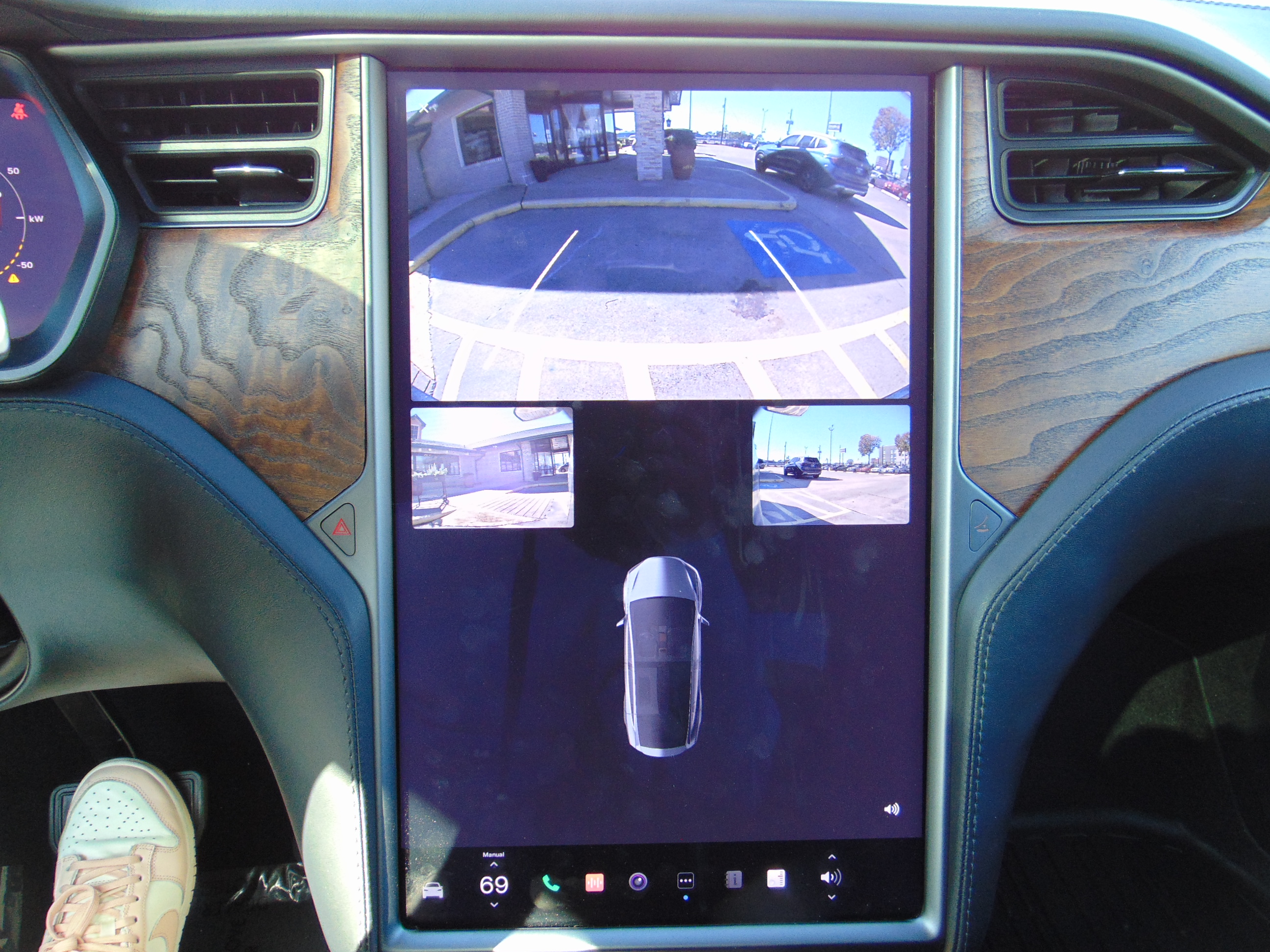 Used 2019 Tesla Model X Long Range AWD/4WD image 14
