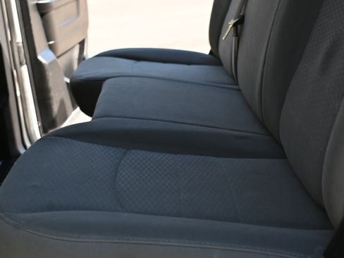 Used 2015 RAM 2500 Tradesman image 19