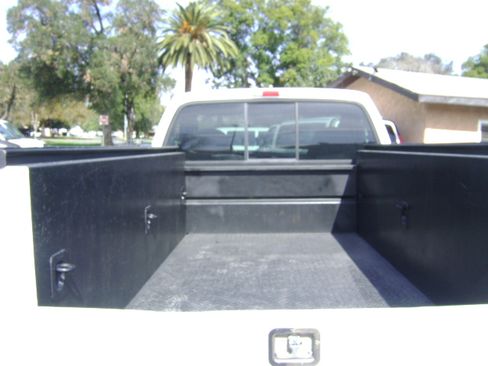 Used 2003 Ford F250 XL image 12