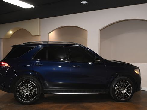 Used 2022 Mercedes-Benz GLE 350 image 11