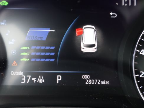 Used 2024 Toyota Sienna Platinum image 28