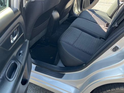 Used 2018 Nissan Altima 2.5 S image 10