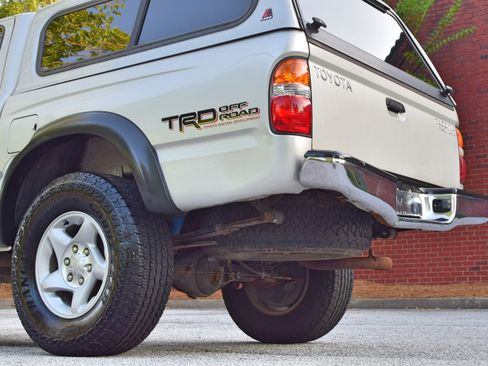 Used 2003 Toyota Tacoma 2WD Double Cab PreRunner V6 image 36