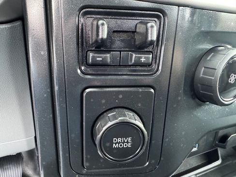 Used 2022 Ford F150 XL image 15