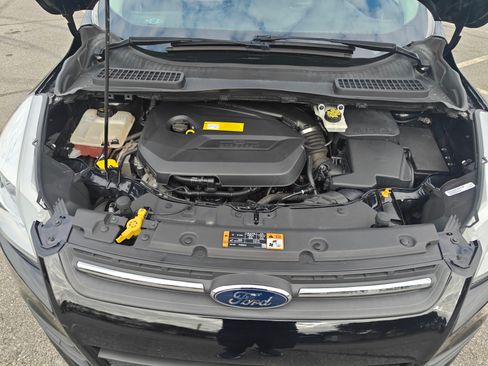 Used 2016 Ford Escape SE image 18