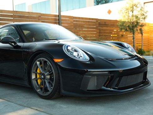 Used 2019 Porsche 911 GT3 Touring image 7