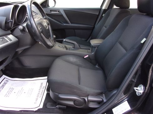 Used 2012 MAZDA MAZDA3 i Sport image 8