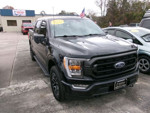 Used 2022 Ford F150 FX4 image 7