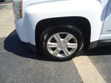 Used 2015 GMC Terrain SLE image 3