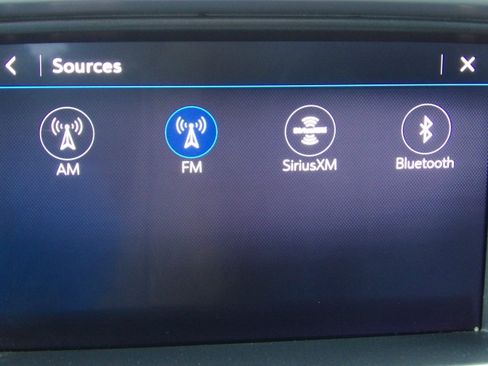 Used 2019 Chevrolet Colorado 4x4 Crew Cab LT image 33