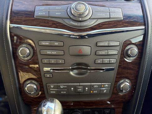 Used 2017 Nissan Armada SV image 20