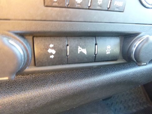 Used 2014 Chevrolet Silverado 2500 LT image 28