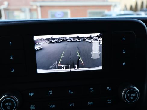 Used 2025 Ford Transit 250 image 22