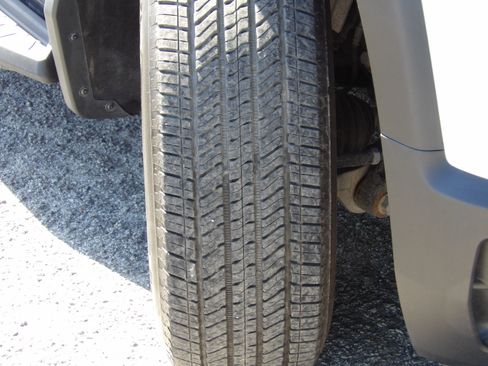 Used 2024 Chevrolet Silverado EV W/T image 13