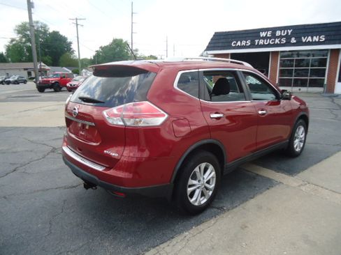 Used 2016 Nissan Rogue AWD SV image 5