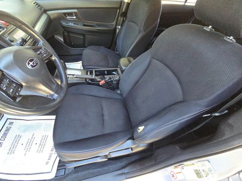 Used 2013 Subaru XV Crosstrek 2.0i Premium image 15