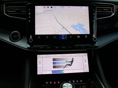 Used 2023 Jeep Grand Wagoneer Series II image 10