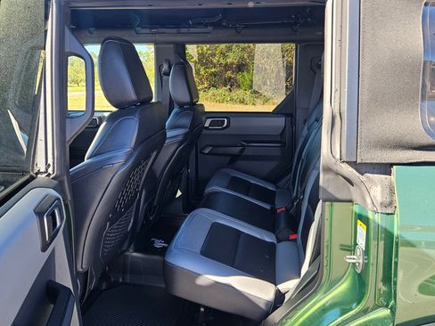 Used 2024 Ford Bronco Big Bend image 12