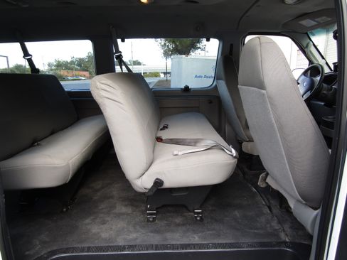 Used 2007 Ford E-350 and Econoline 350 XL image 12