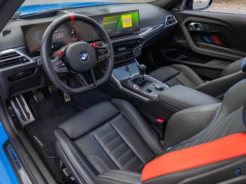 Used 2025 BMW M2 image 34