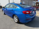 Used 2016 Chevrolet Cruze LT image 4