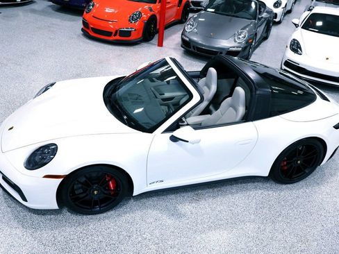 Used 2024 Porsche 911 Targa 4 GTS image 6