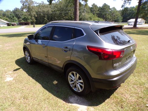 Used 2019 Nissan Rogue Sport FWD image 8