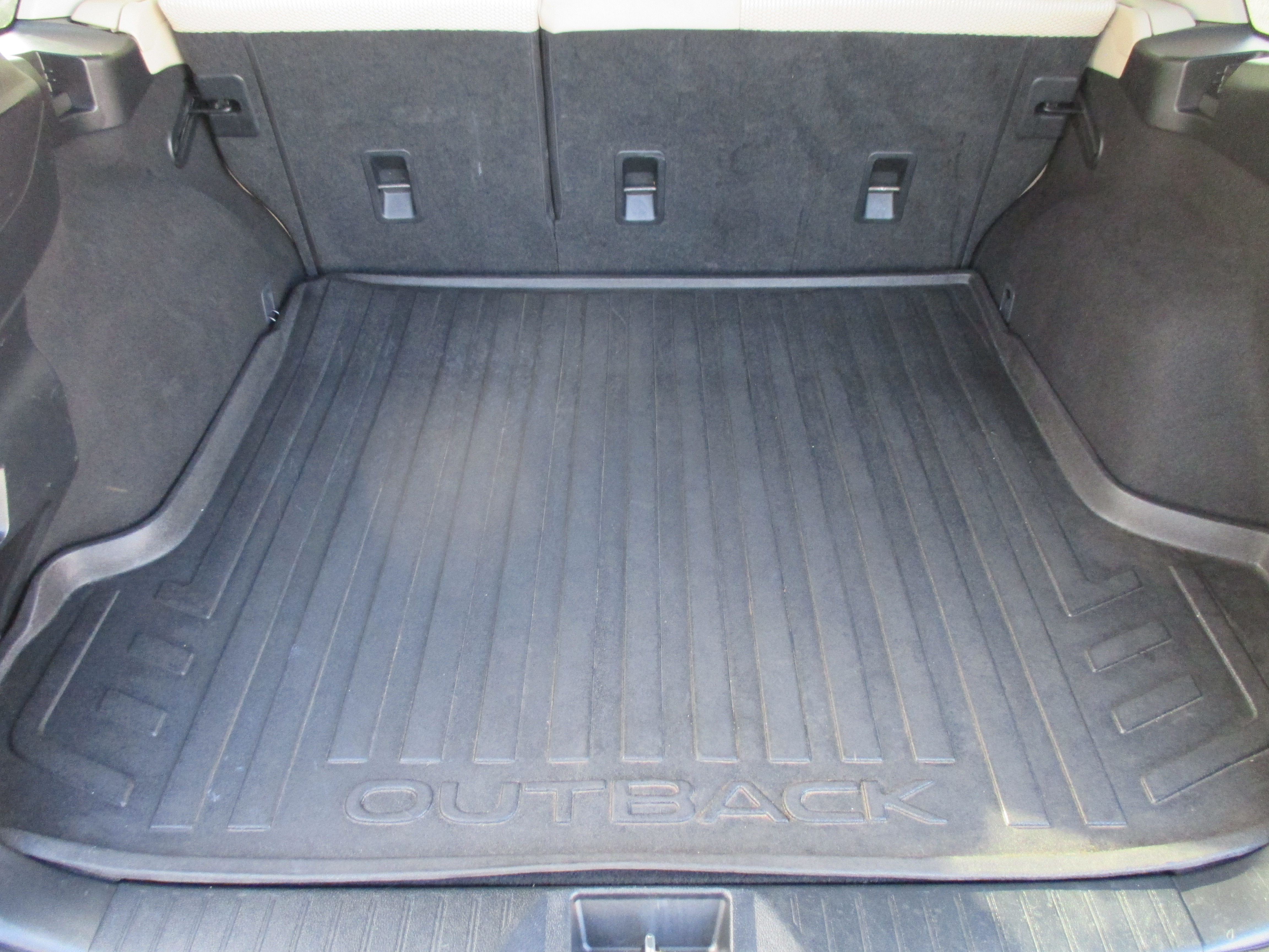 Used 2015 Subaru Outback 2.5i Premium AWD/4WD image 10